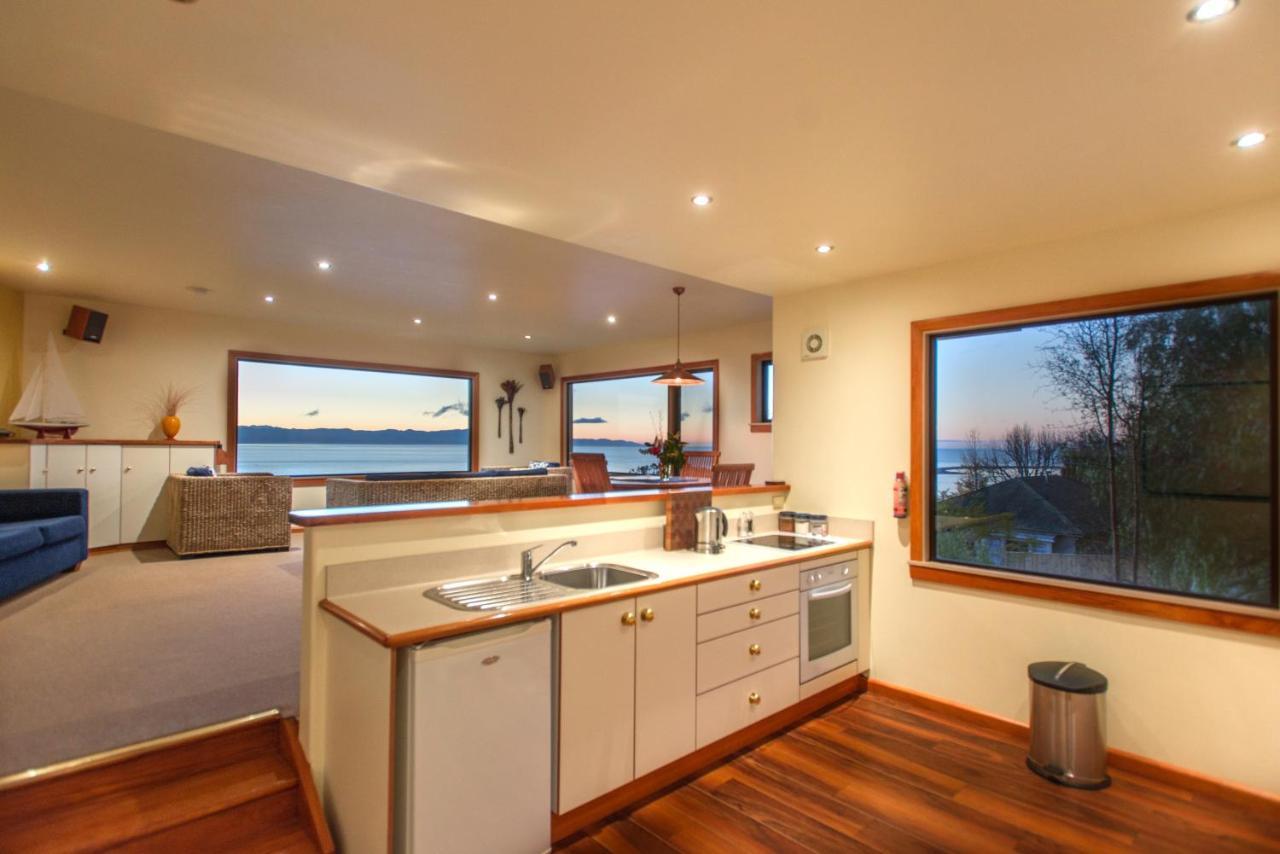 The Wheelhouse Inn Нельсон Экстерьер фото