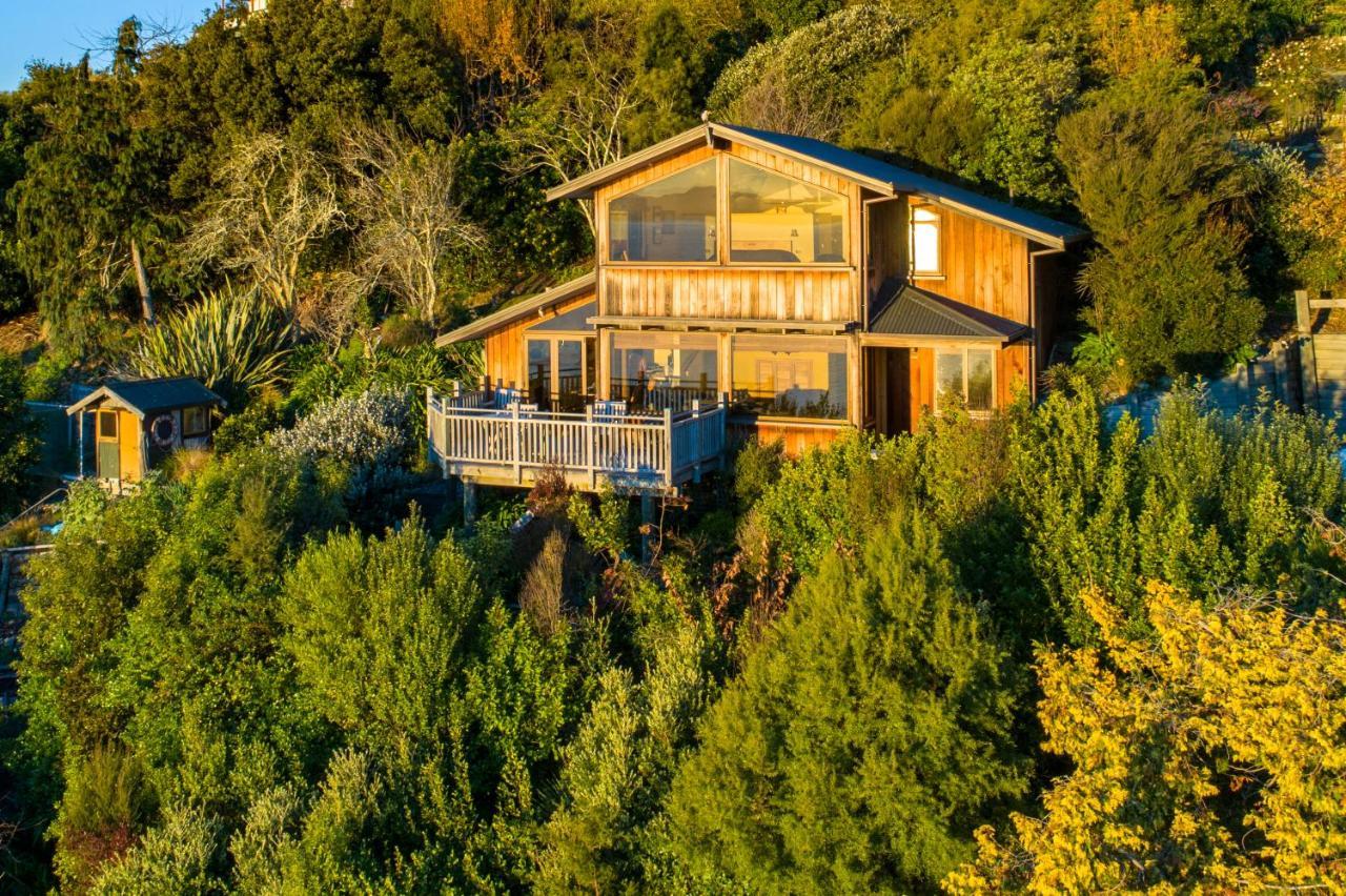 The Wheelhouse Inn Нельсон Экстерьер фото